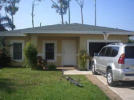 Lovely 3 Bedroom Home -  Built in 2005! Kitchen in Granite! in West Palm Beach, FL