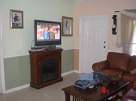 Lovely 3 Bedroom Home -  Built in 2005! Kitchen in Granite! in West Palm Beach, FL (Photo 3 of 7)