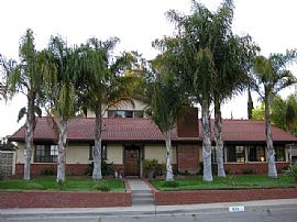 Large 4 Bedroom Family Home with Utilities in Santa Paula, CA