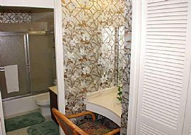 Cozy 1bd/1ba Apt on 1765 Ala Moana Blvd. in Honolulu, HI (Photo 8 of 8)