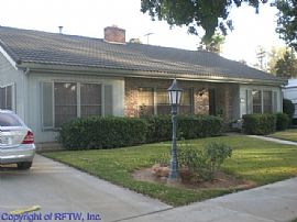 Outstanding 2 Bedroom Home with New Kitchen  in Riverside, CA