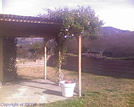 Bright 3 Bedroom Home with Hardwood Flooring in Highland, CA (Photo 6 of 6)