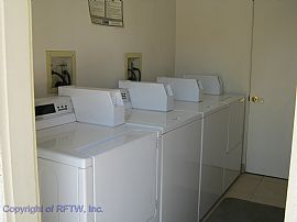 Fantastic 2 Bedroom Apartment - All Units Under Renovation in Palm Springs, CA (Photo 7 of 8)