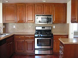 Very Nice 5 Bedroom Home in Great Family Neighborhood in Corona, CA (Photo 5 of 12)