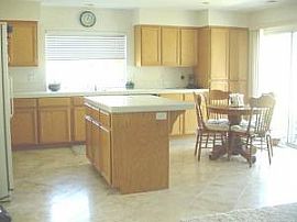 10 yrs old 2 stories beautiful home in San Jose, CA (Photo 4 of 6)