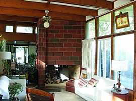 Spacious, Airy 3 Bedroom Home on 2.5 Acre in Bucks Co. in Southampton, PA (Photo 6 of 9)