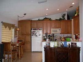 Immaculate 3 Bedroom Pool and Lake Home in Tropical Oasis in Coconut Creek, FL (Photo 2 of 12)