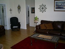 Beautiful 4 Bedroom Home - Close to Ft. Hood in Nolanville, TX (Photo 3 of 6)