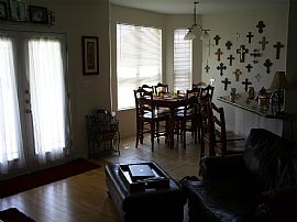 Beautiful 4 Bedroom Home - Close to Ft. Hood in Nolanville, TX (Photo 6 of 6)