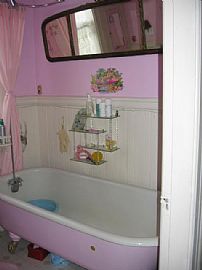 Unique Edwardian Flat Location Usf Ucsf 2000 Sq Ft + Garage in San Francisco, CA (Photo 9 of 12)