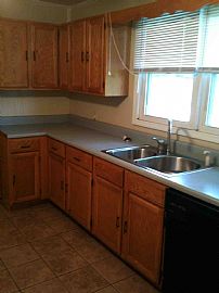 Great 4 Bedroom Home with Fenced Yard on Over 3 Acres in Opelika, AL (Photo 2 of 4)