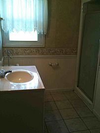 Great 4 Bedroom Home with Fenced Yard on Over 3 Acres in Opelika, AL (Photo 3 of 4)