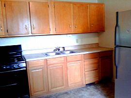 Great 3 Bedroom Ranch Home with Garage and Fenced Yard! in Salina, KS (Photo 5 of 6)