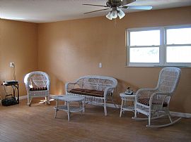 Newly Remodeled 3 Bedroom with Tons of Amenities in Oldsmar, FL