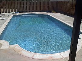 Awesome 3 Bedroom Home with Pool and Horse Property in Pearblossom, CA