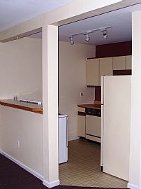 Quaint 2 Bedroom Townhouse in Heart of Biddeford in Biddeford, ME