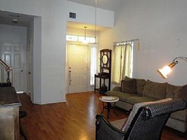 Excellent 3 Bedroom Home Near Wells Branch and I-35 in Pflugerville, TX (Photo 4 of 6)