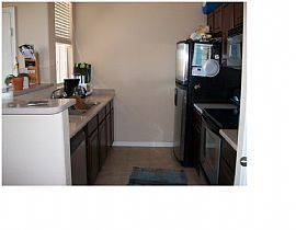 Spacious 1 Bedroom Condo with Spectacular View in Phoenix, AZ (Photo 7 of 11)