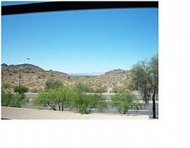 Spacious 1 Bedroom Condo with Spectacular View in Phoenix, AZ