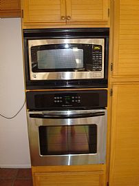 Beautiful 5 Bedroom Home in Most Desirable Area of West Palmdale in Palmdale, CA (Photo 4 of 8)