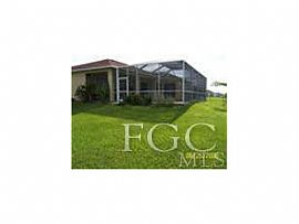 Large 3 Bedroom Home Located in Prime Location in Lehigh Acres, FL (Photo 4 of 4)