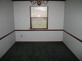 Gahanna Homed in Columbus, OH (Photo 4 of 7)