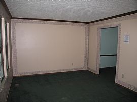 Gahanna Homed in Columbus, OH (Photo 5 of 7)