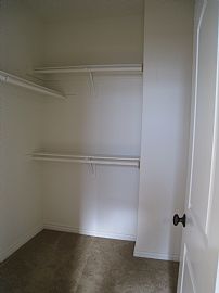 Beach Close Brand New Huntington Beach Townhome in Huntington Beach, CA (Photo 6 of 6)