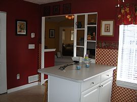 Great Home on Wooded Lot - 4br/2.5 B in Austell, GA (Photo 5 of 5)