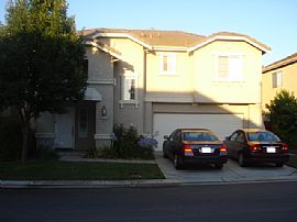 4br - Brookside Gated Community House in Stockton, CA