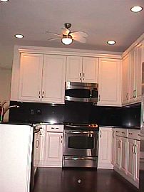 2/bedrooms/2bath 2 Garage Parking Near Lifetime Fitness in Burr Ridge, IL (Photo 12 of 12)