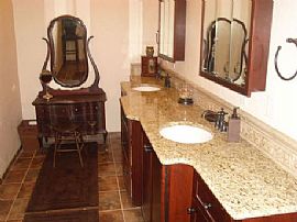 Luxury 3 Bedroom Adobe Home with 3100 Square Feet in Tularosa, NM (Photo 12 of 12)