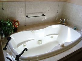 Luxury 3 Bedroom Adobe Home with 3100 Square Feet in Tularosa, NM (Photo 5 of 12)