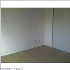 Quaint 2 Story, 3 Bedroom Home with Fireplace
 in Moreno Valley, CA (Photo 4 of 11)