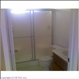 Quaint 2 Story, 3 Bedroom Home with Fireplace
 in Moreno Valley, CA (Photo 5 of 11)