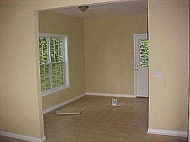 Spacious 3 Bedroom Home Near Grant Park in Atlanta, GA (Photo 3 of 6)