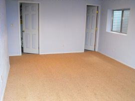 Large 4 Bedroom Home Near Ft. Carson and Shopping  in Fountain, CO (Photo 10 of 12)