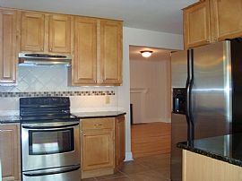 3 Bedroom Watts-Hillandale Incredible Neighborhood in Durham, NC (Photo 2 of 7)