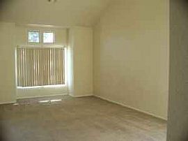 Terrific 3 Bedroom Home in Green Valley - $1250 in Henderson, NV (Photo 4 of 4)