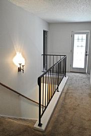  Superb Townhome in South Austin Owner Finance Now!   in Austin, TX (Photo 9 of 10)