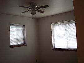 Spacious 2 Bedroom Apartments - Available Now in Milwaukee, WI (Photo 5 of 7)