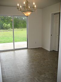 Spacious 4 Bedroom Home in Leander ISD – Owner Finance  in Leander, TX (Photo 3 of 8)