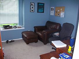 Stylish 3 Bedroom Home - Monthly Payment Just Reduced!  in Austin, TX (Photo 5 of 9)