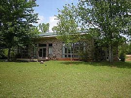 Private 3 Bedroom Passive ar Home with 2 Car Garage in Social Circle, GA (Photo 3 of 3)