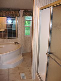 3 Bedroom Home Near Ft Ap Hill in Milford, VA (Photo 6 of 7)