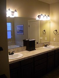 Exceptional 3 Bedroom Home - Near Downtown Eagle in Eagle, ID (Photo 7 of 9)