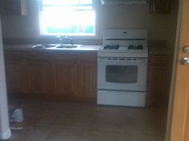 Newly Remodeled 1 Bedroom Apartment - Ready Now in San Diego, CA (Photo 3 of 3)