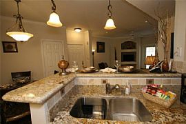 Super Luxury Executive Apartments Fully Furnished $89 P/day in League City, TX (Photo 4 of 12)