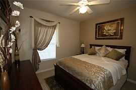 Super Luxury Executive Apartments Fully Furnished $89 P/day in League City, TX (Photo 8 of 12)