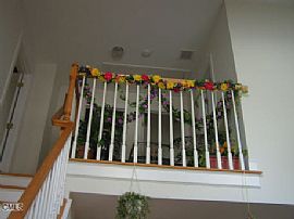 2004 Built 3br 2.5 Ba Single Family House in Naugatuck, CT (Photo 6 of 11)